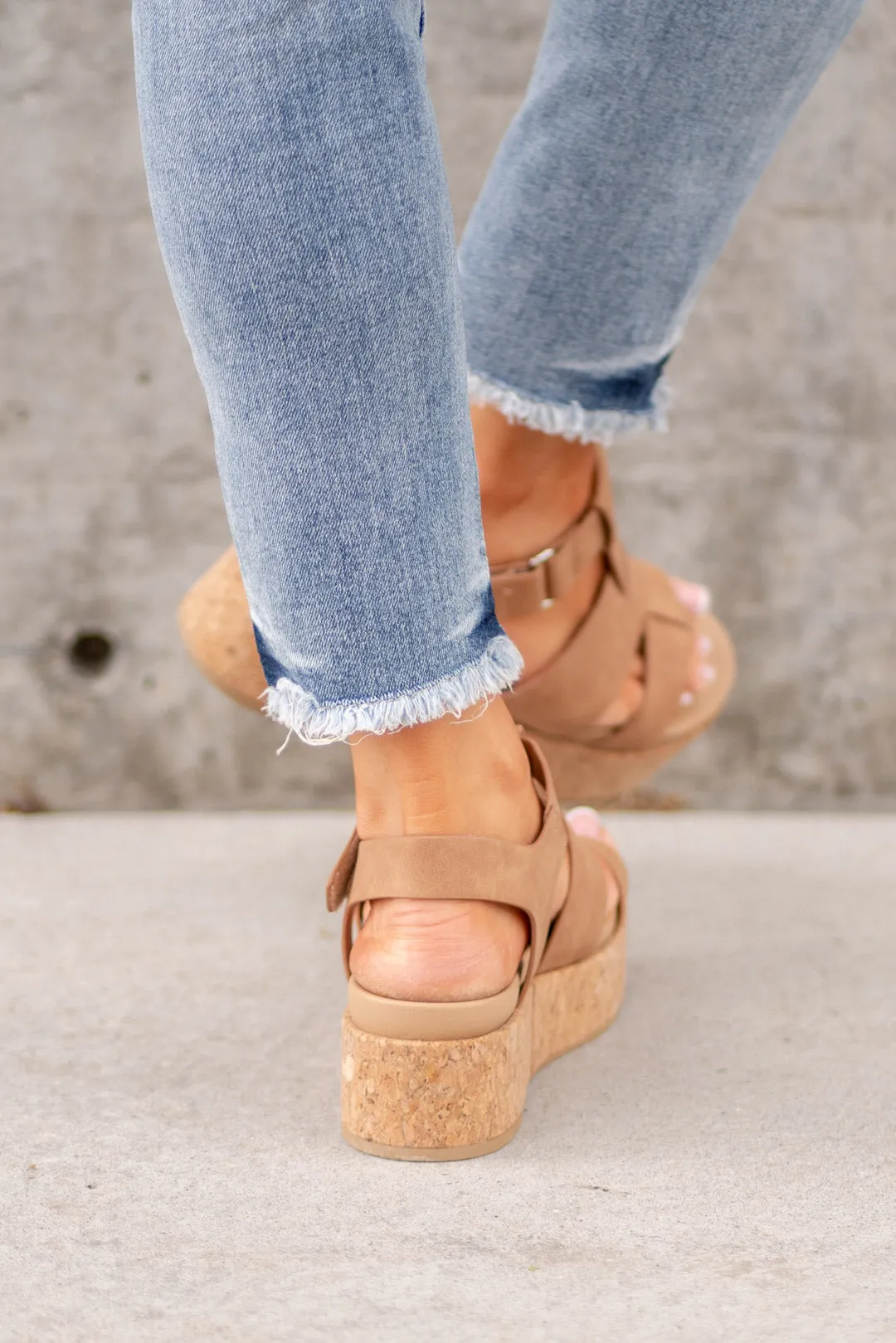 Amenda Platform Sandal Wedge