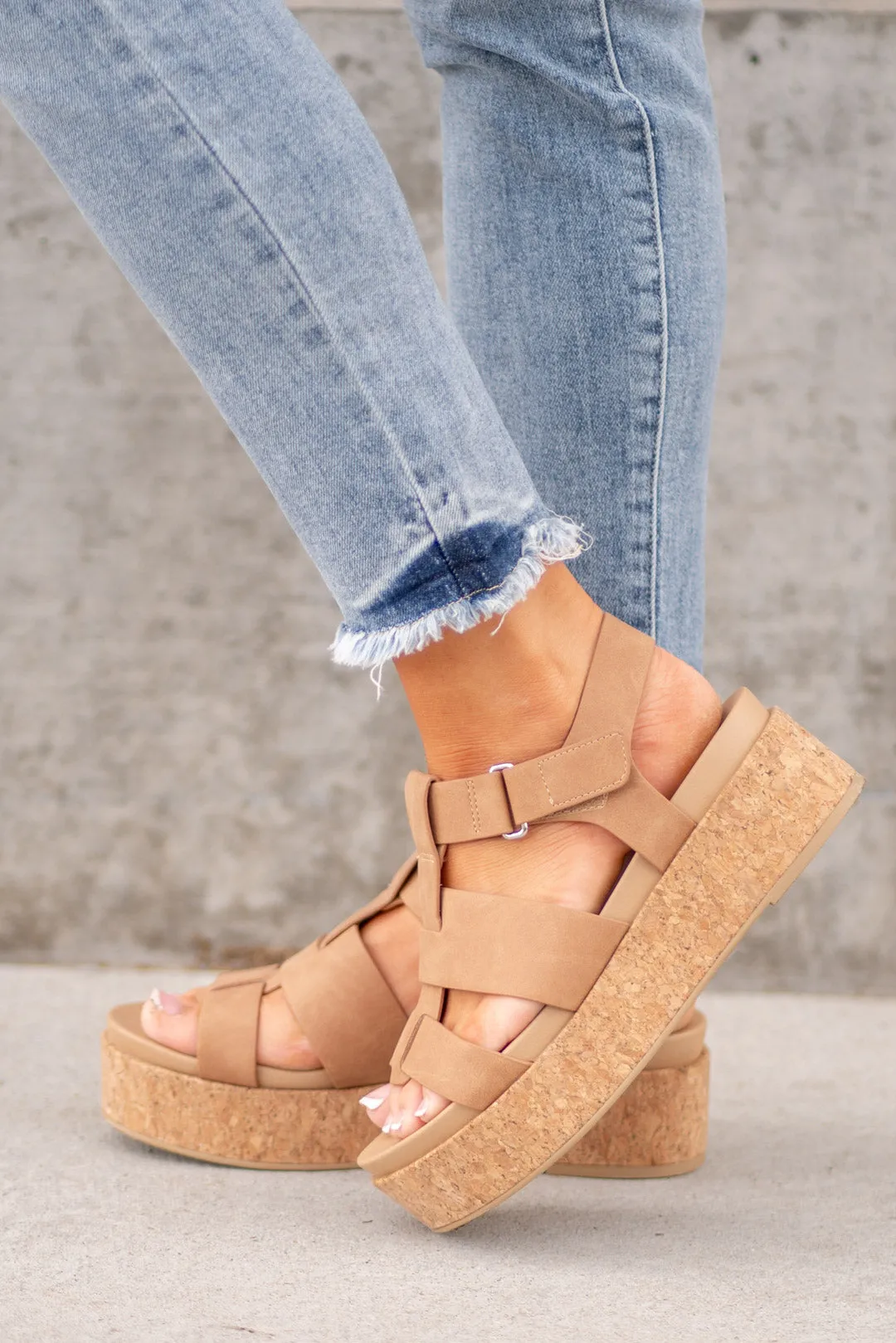 Amenda Platform Sandal Wedge